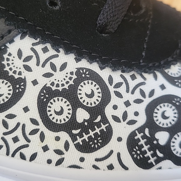 Vans Diadelosmuertos - Picture 9 of 10